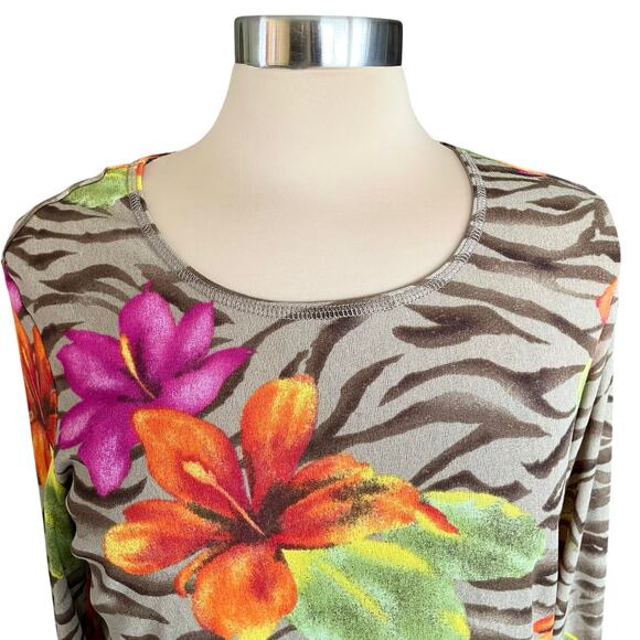 Additions by Chico's Tropical Animal Print 3/4 Sleeve Tee LARGE Vacation Travel - Picture 2 of 6